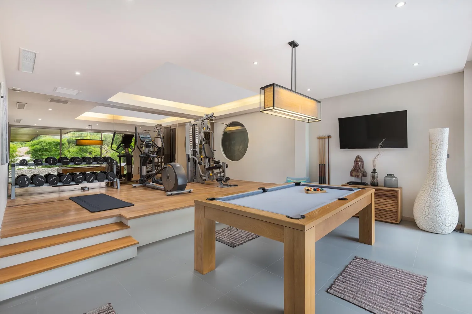 Property image - full photo 6