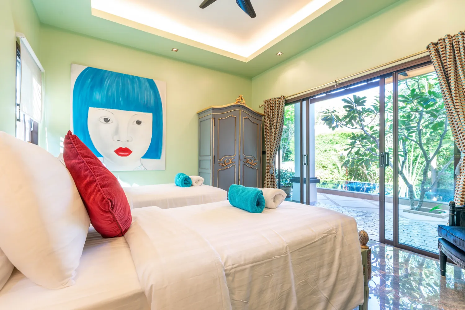 Property image - full photo 27
