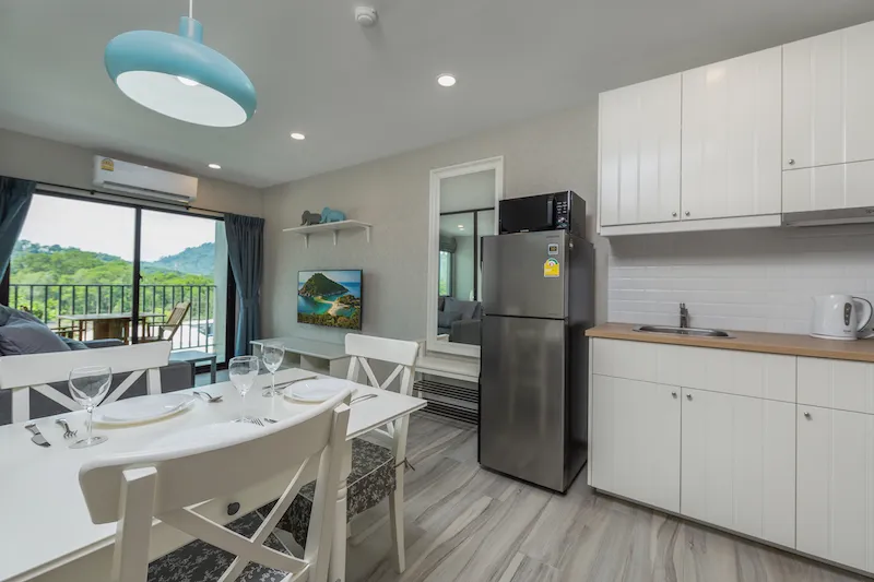 Property image - full photo 10