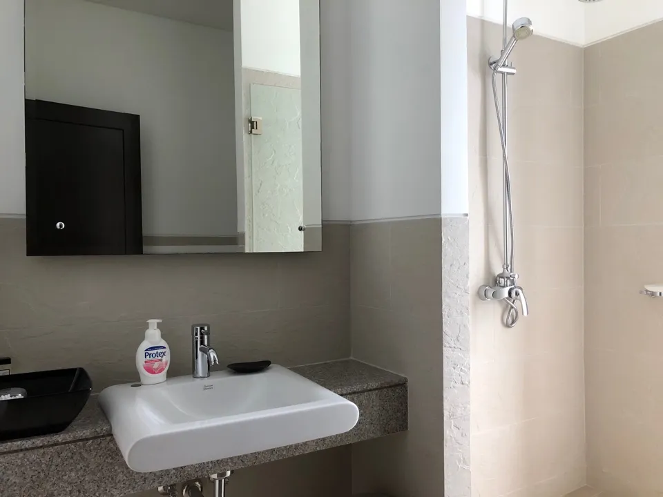 Property image - full photo 22