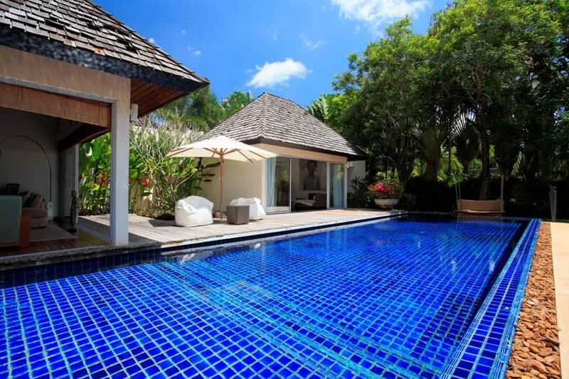 Property image - full photo 11