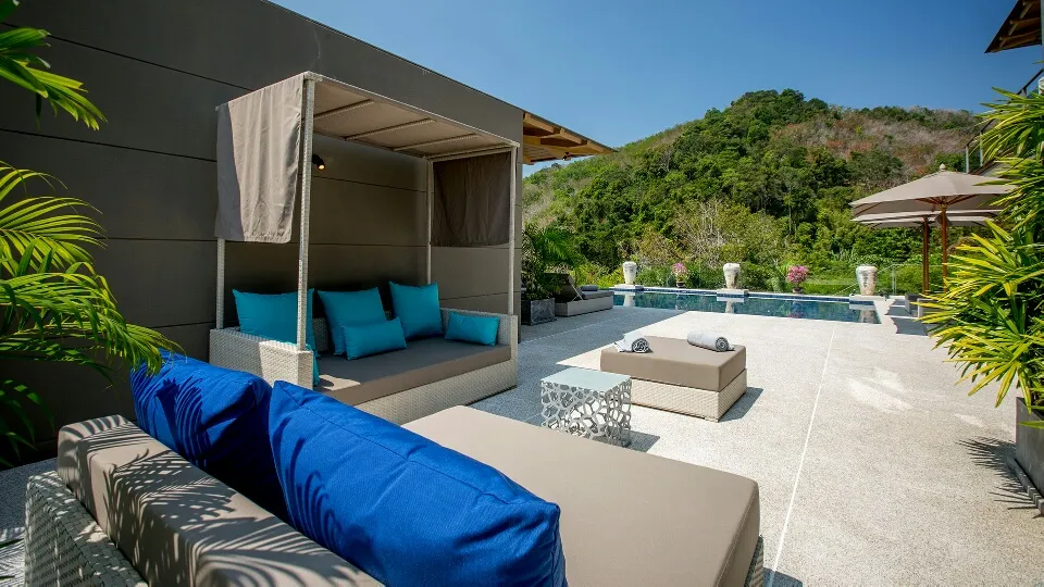 Property image - full photo 17