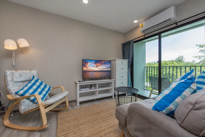 Property image - full photo 3