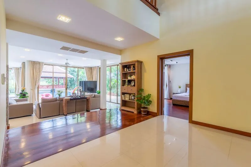 Property image - full photo 55