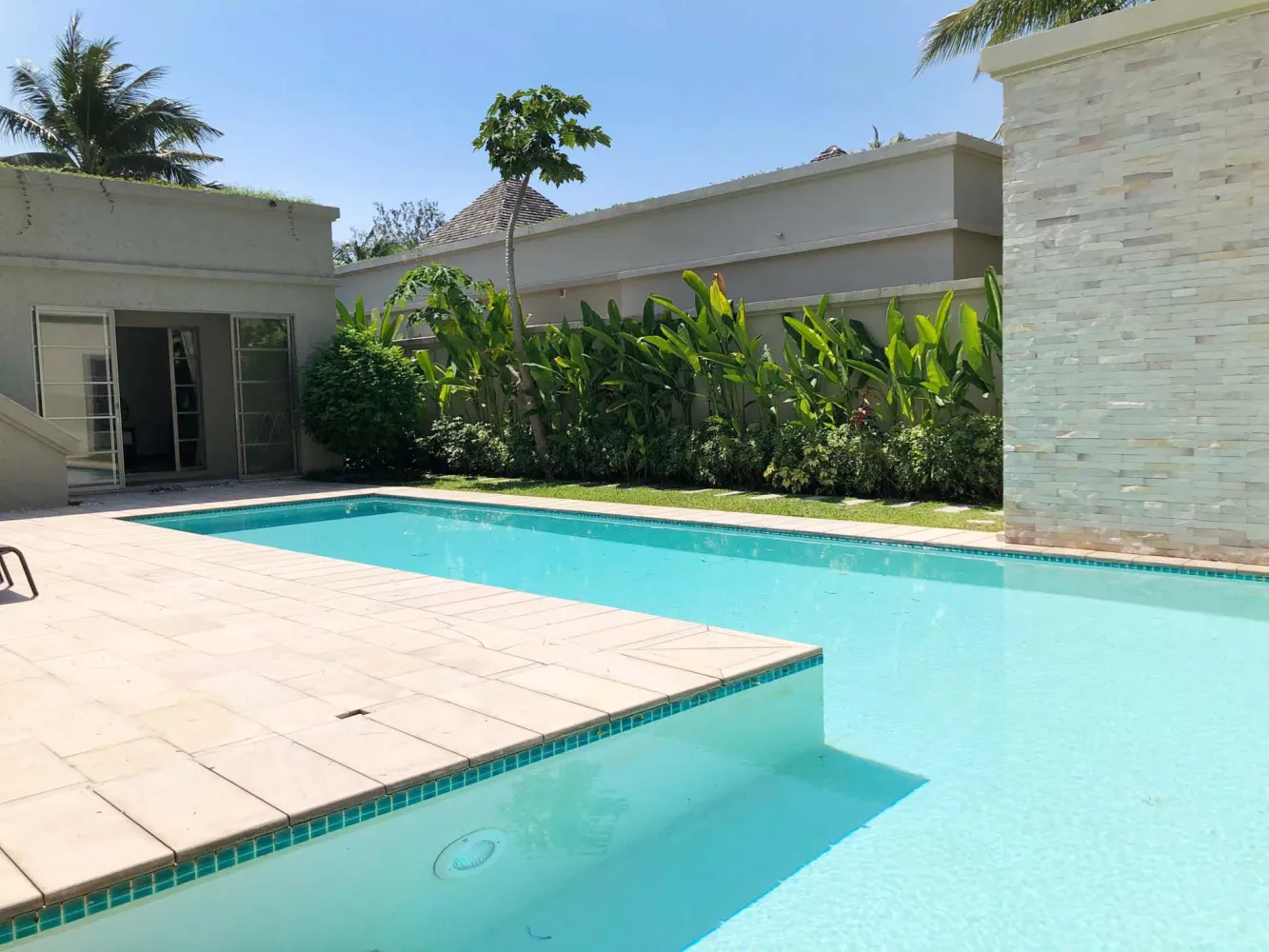 Property image - full photo 16