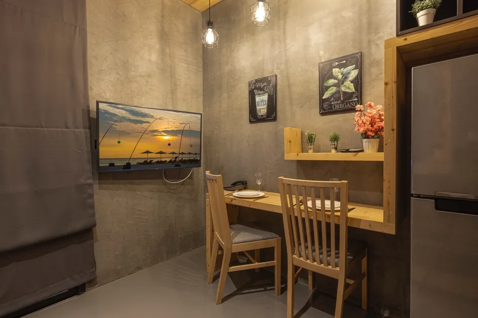 Property image - full photo 4