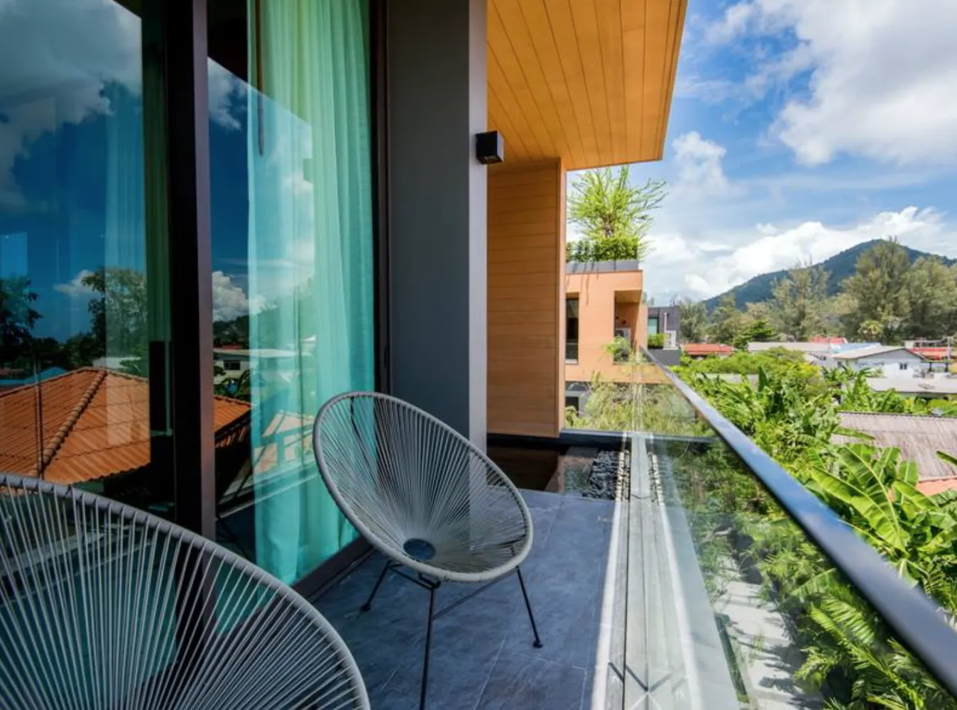 Property image - full photo 1
