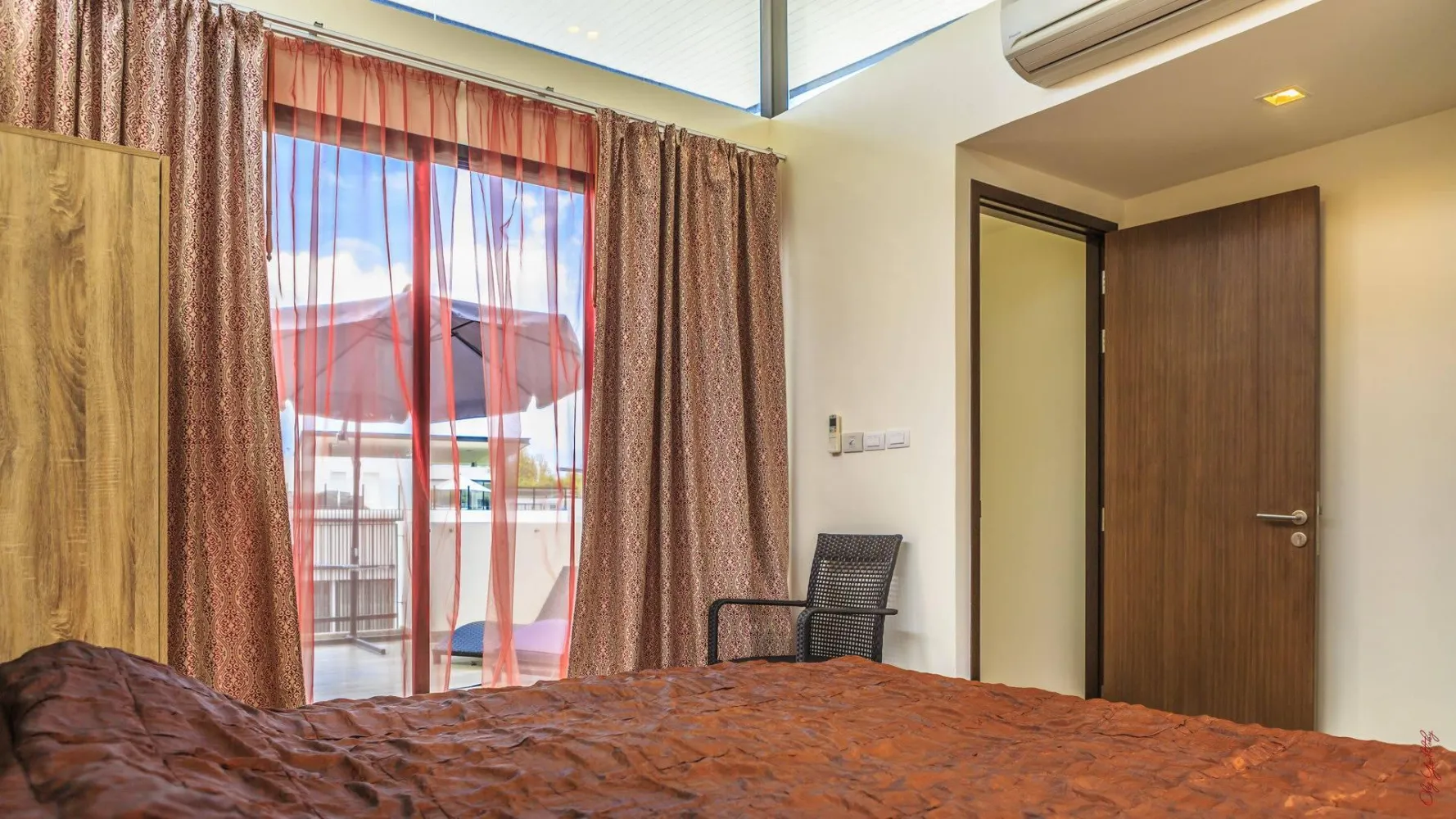 Property image - full photo 23