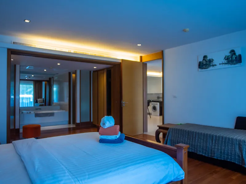 Property image - full photo 25
