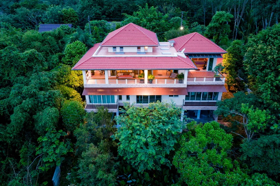 Property image - full photo 9
