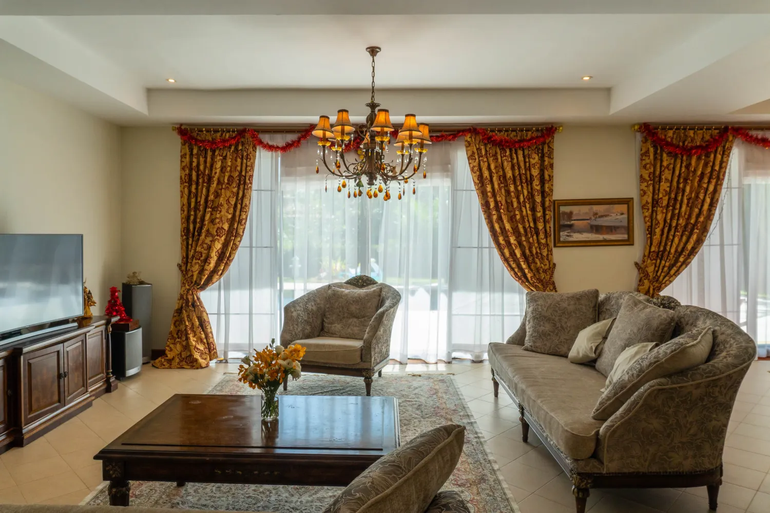 Property image - full photo 36