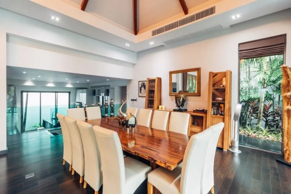 Property image - full photo 6