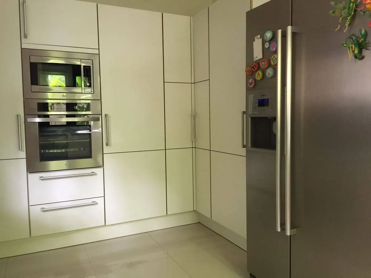 Property image - full photo 12
