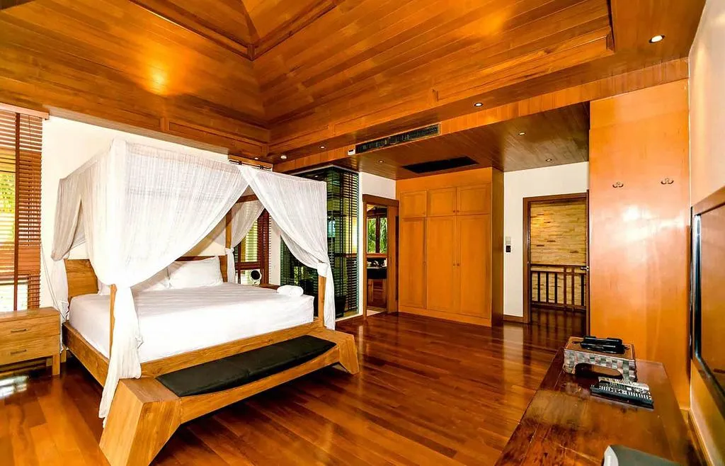 Property image - full photo 15
