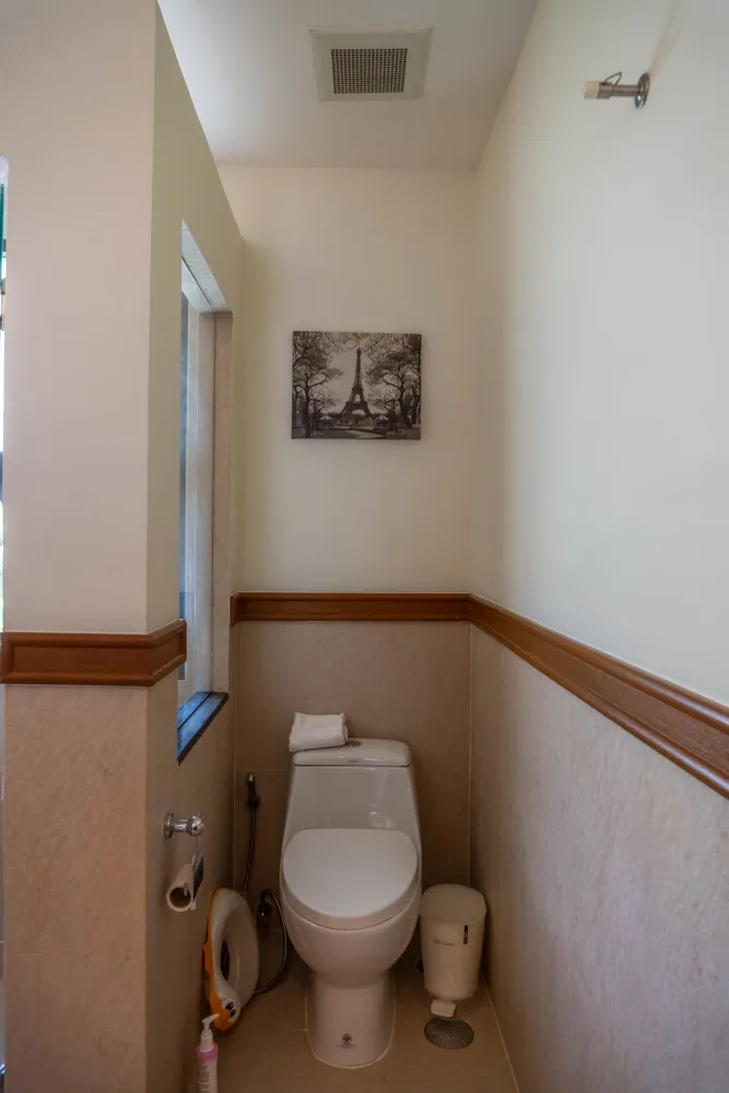 Property image - full photo 90