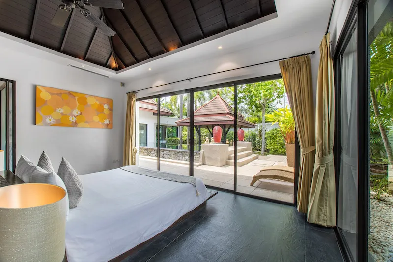 Property image - full photo 30