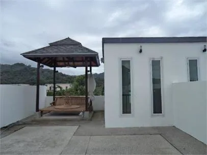 Property image - full photo 5