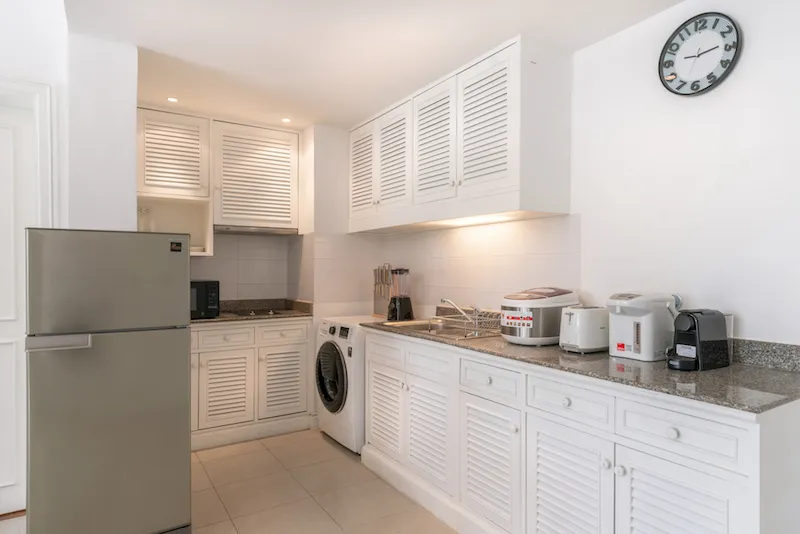 Property image - full photo 13