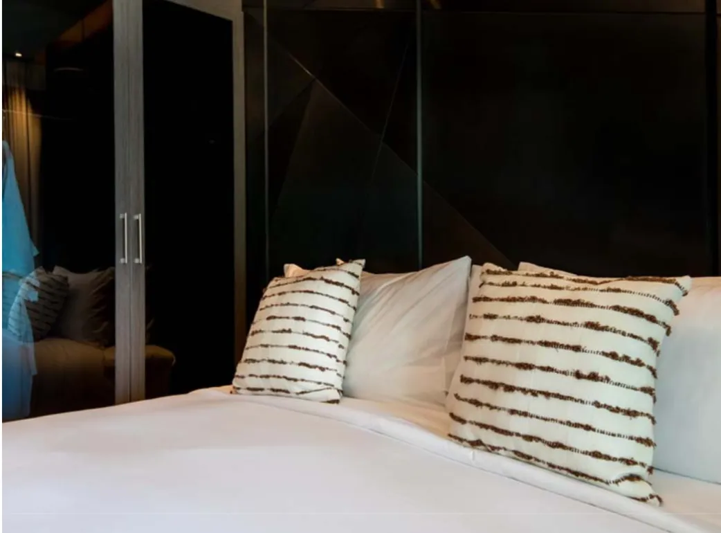 Property image - full photo 4