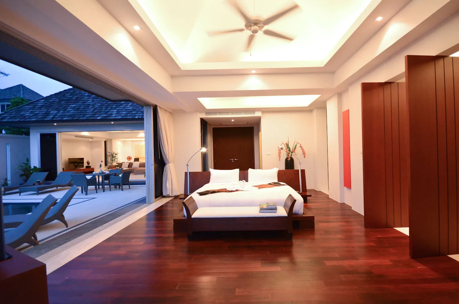 Property image - full photo 15