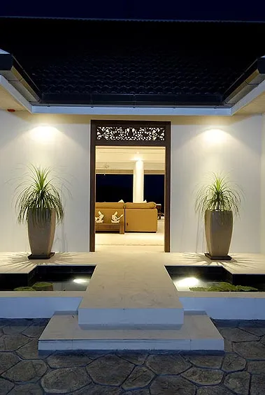 Property image - full photo 2