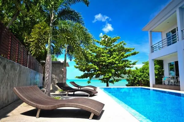 Property image - full photo 1