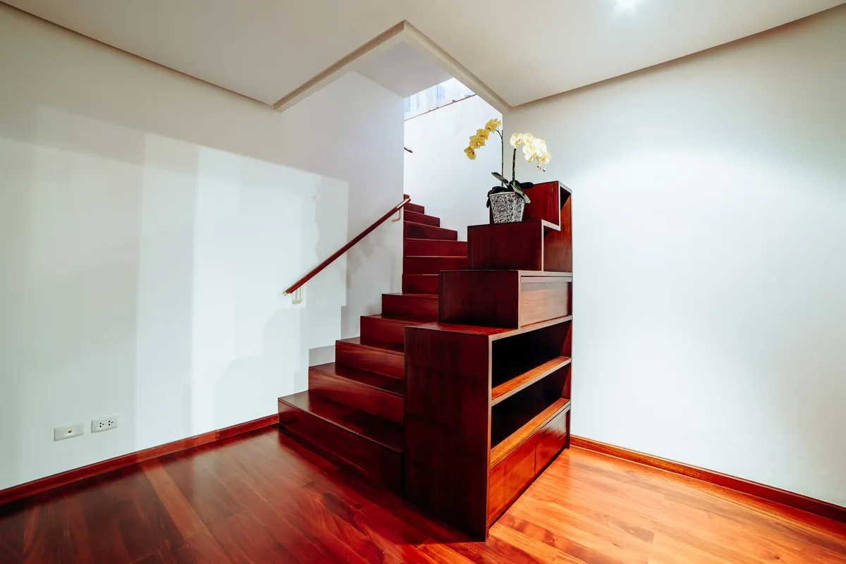 Property image - full photo 10