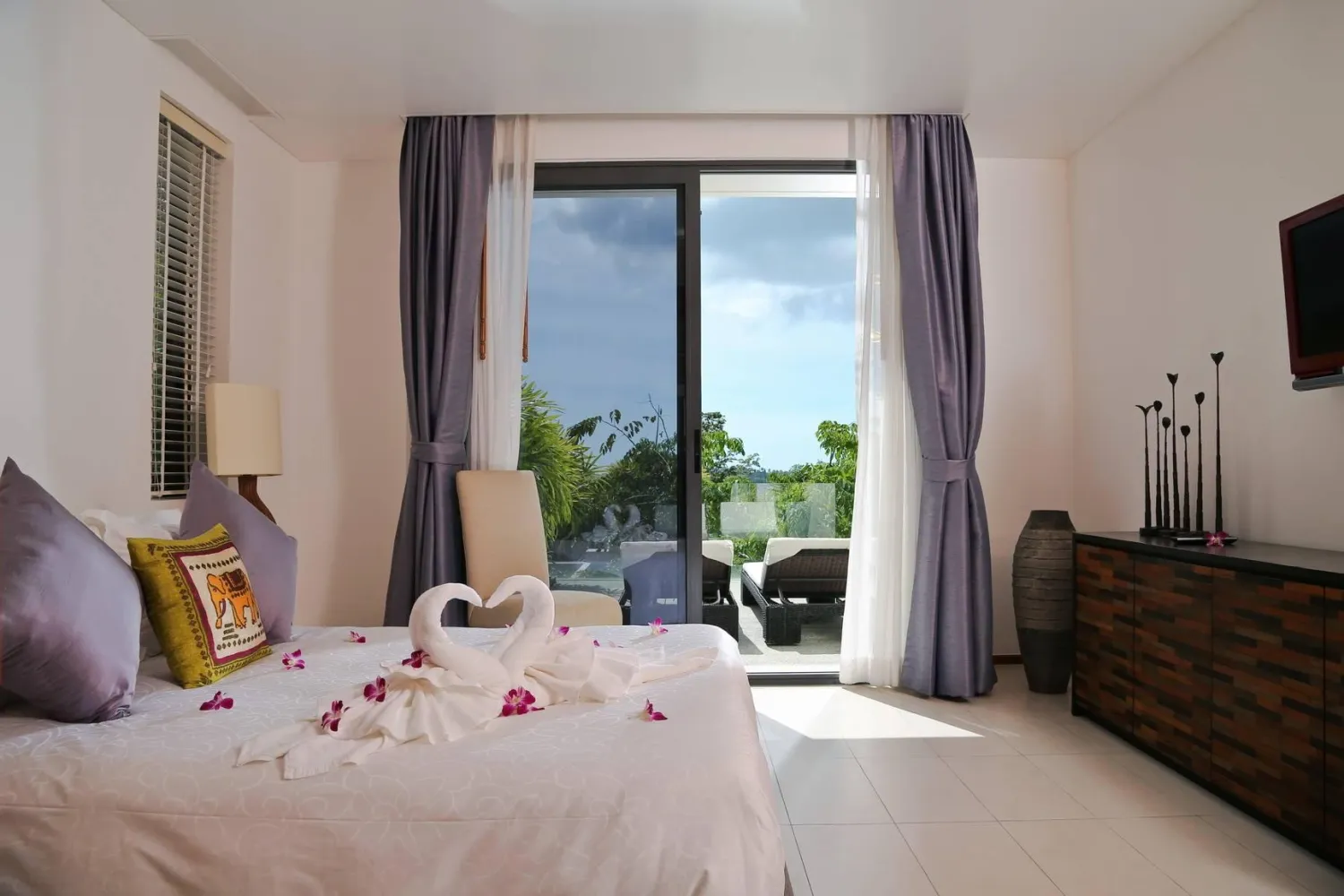Property image - full photo 9