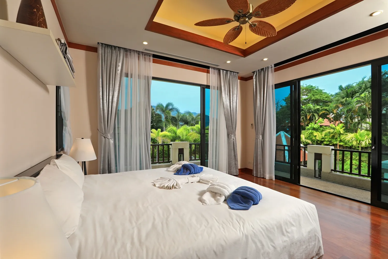 Property image - full photo 30