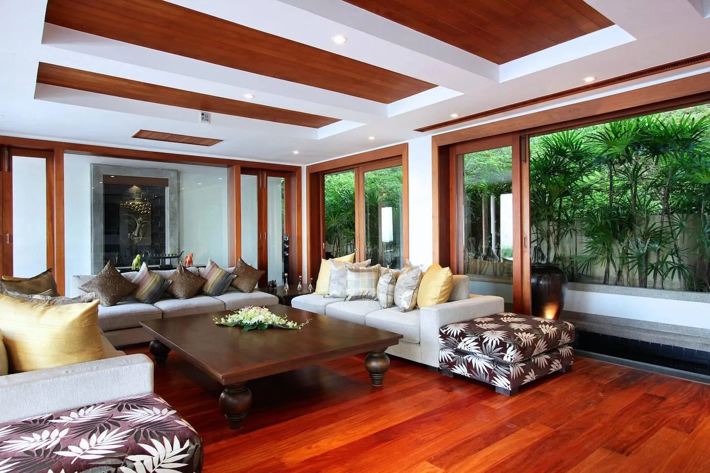 Property image - full photo 29