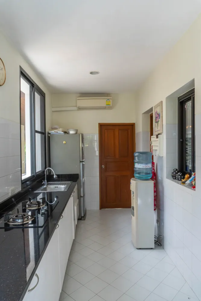 Property image - full photo 67