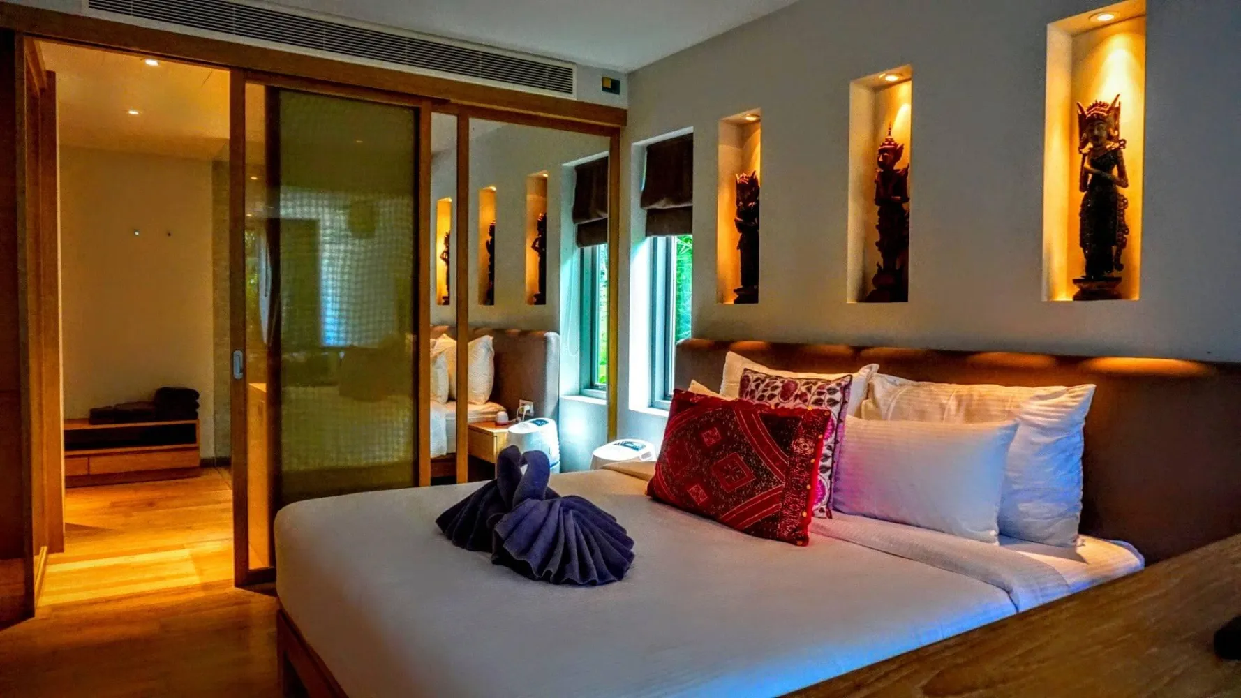 Property image - full photo 13