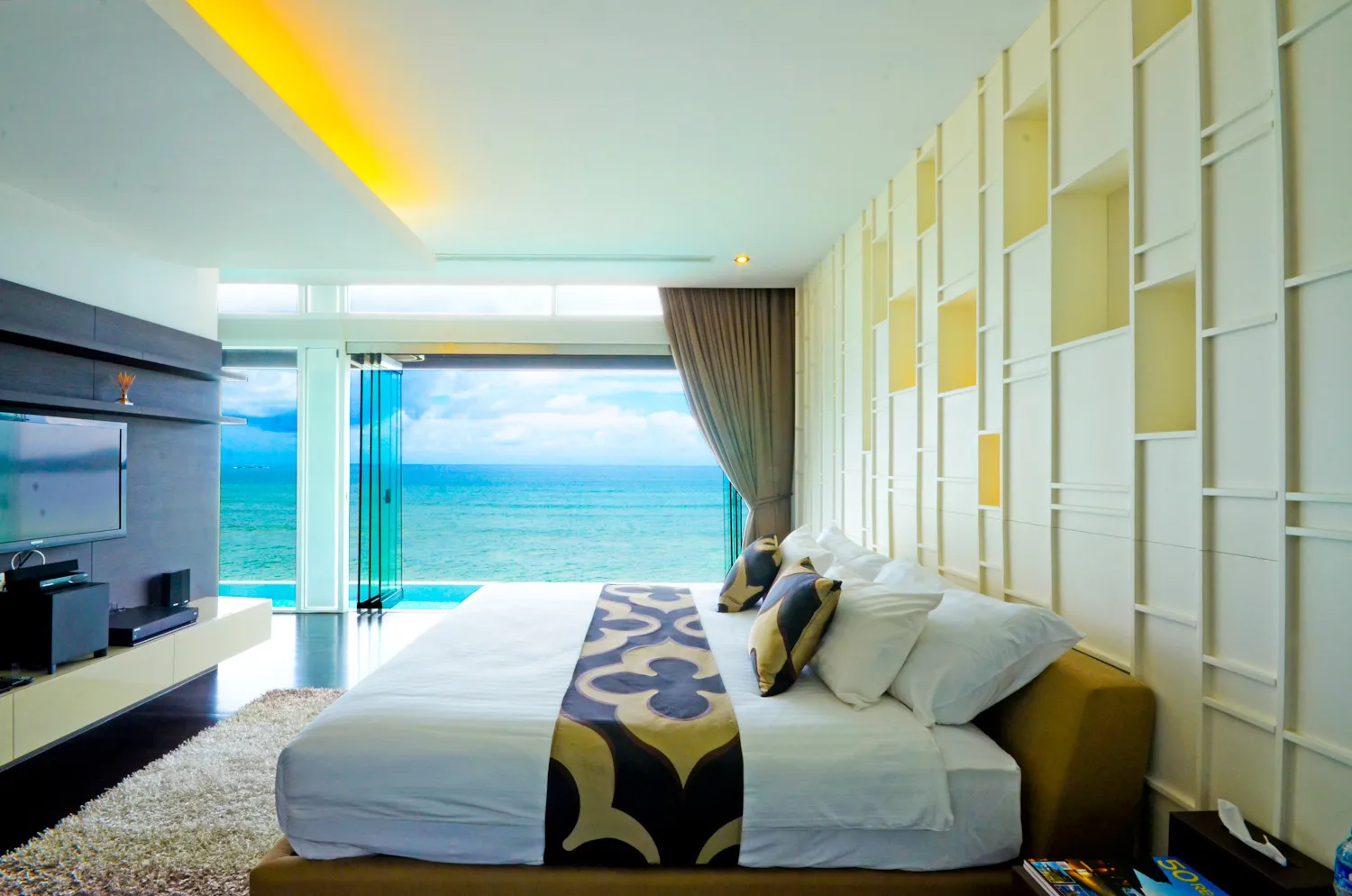 Property image - full photo 5