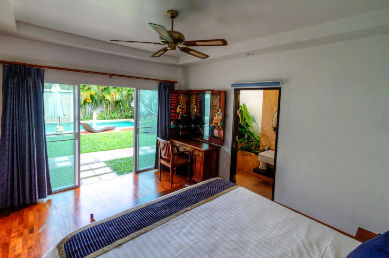 Property image - full photo 29