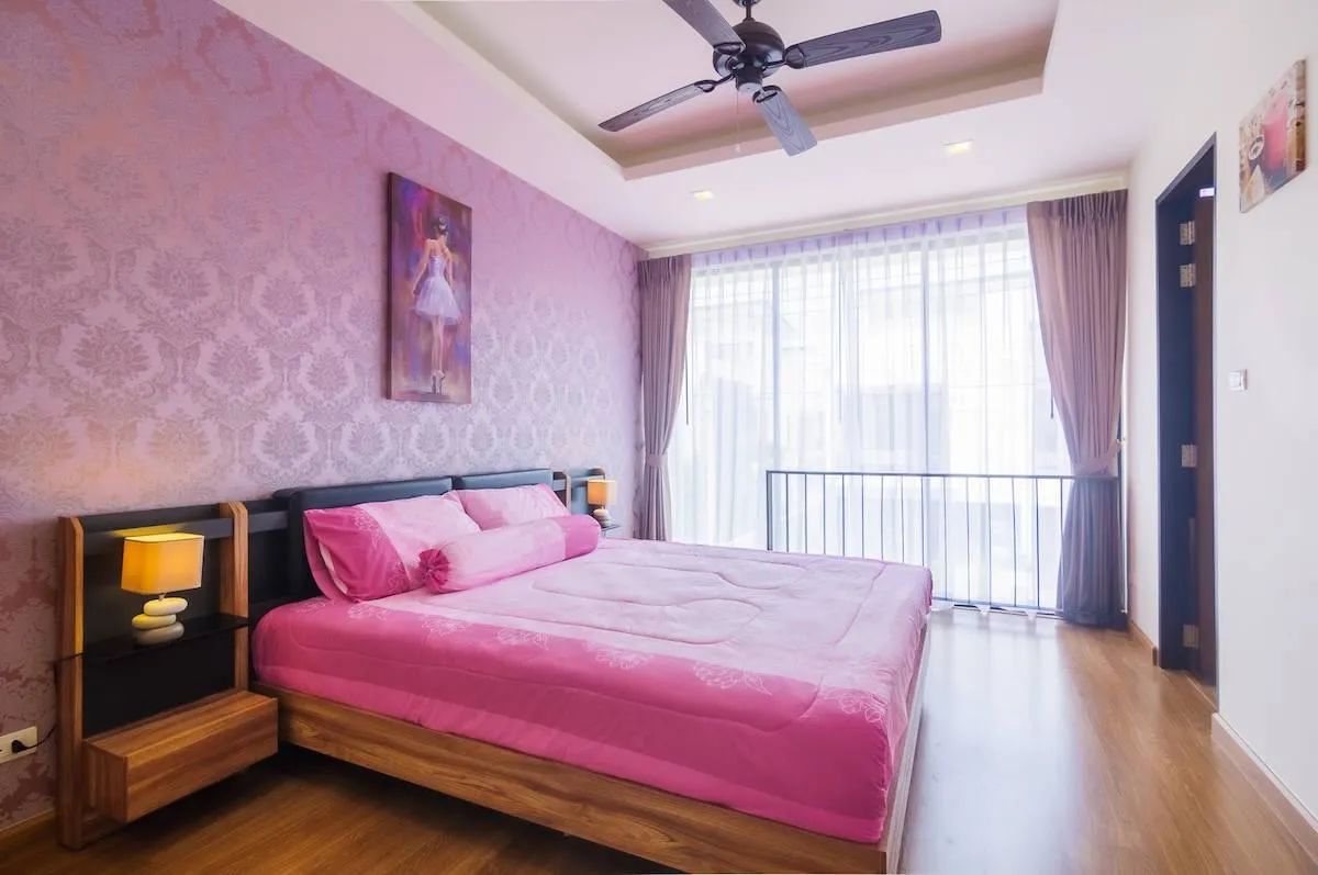 Property image - full photo 4