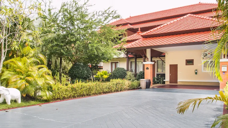 Property image - full photo 17