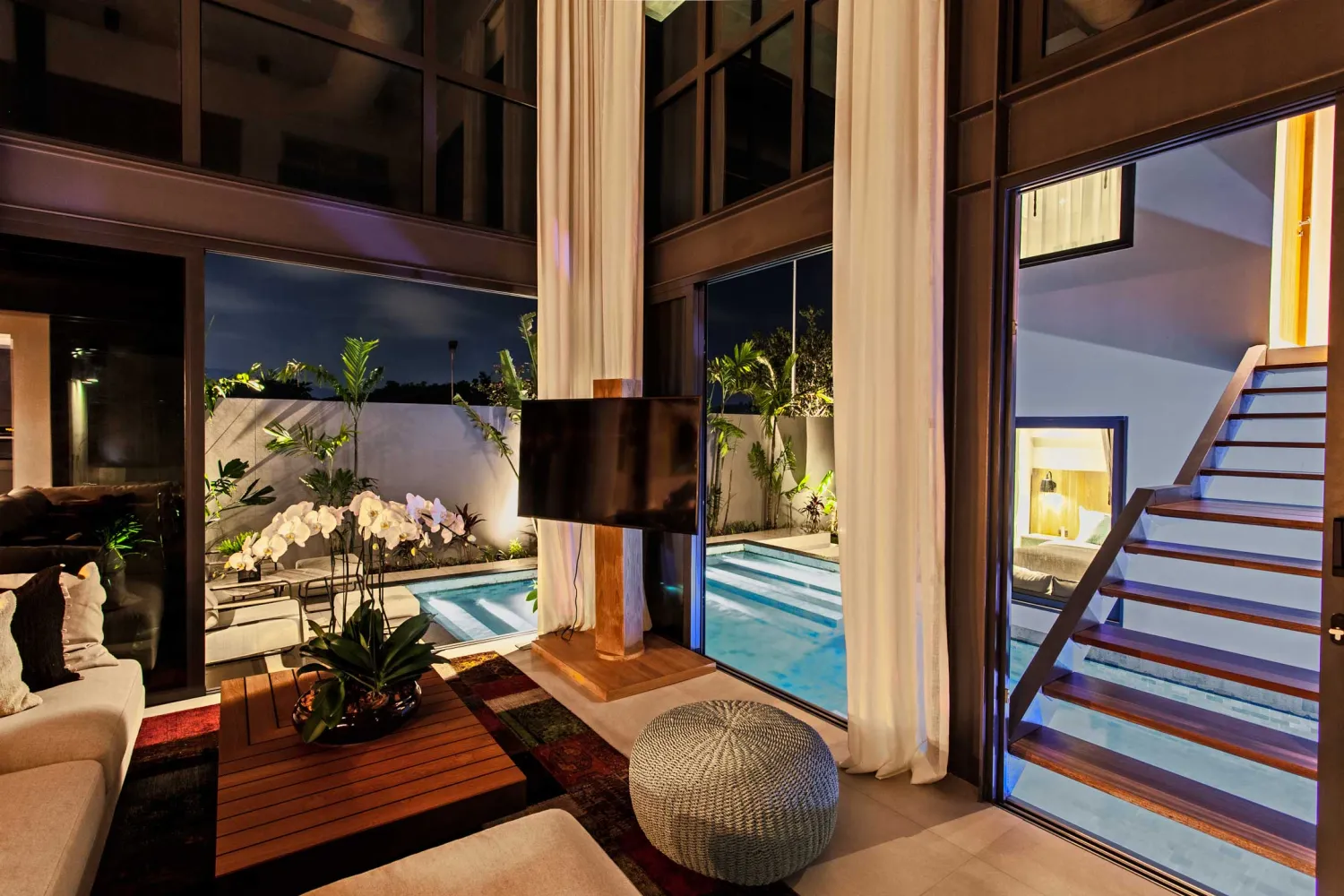 Property image - full photo 8