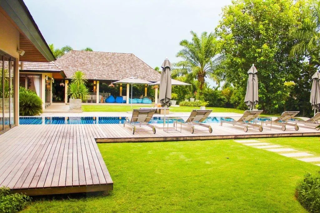 Property image - full photo 1