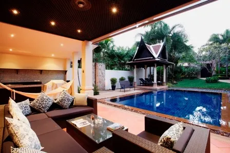 Property image - full photo 2