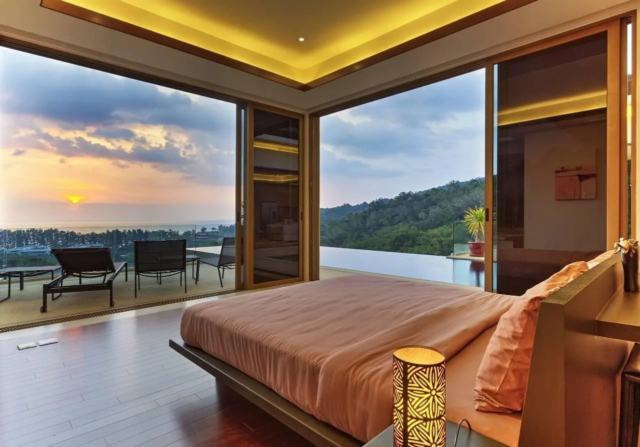 Property image - full photo 13