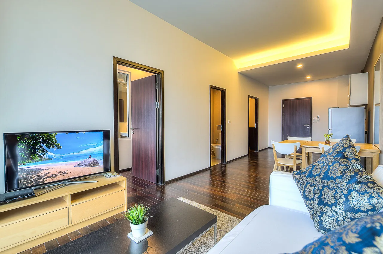 Property image - full photo 3