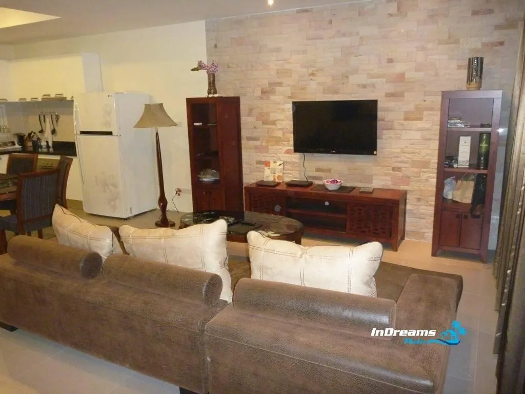 Property image - full photo 10