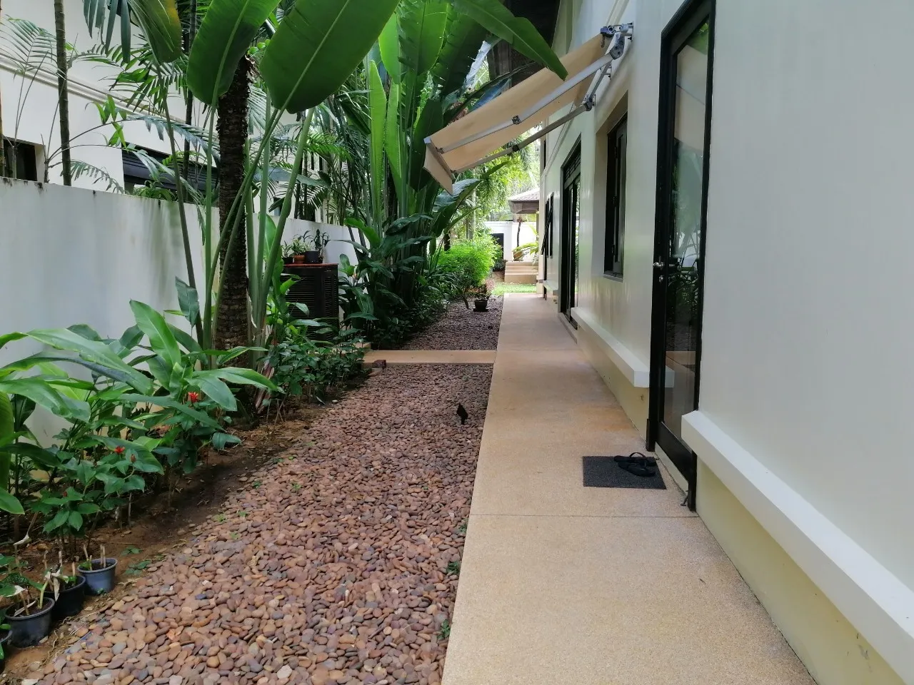 Property image - full photo 33