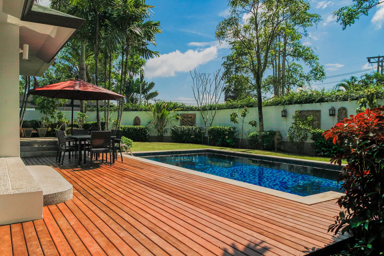 Property image - full photo 12