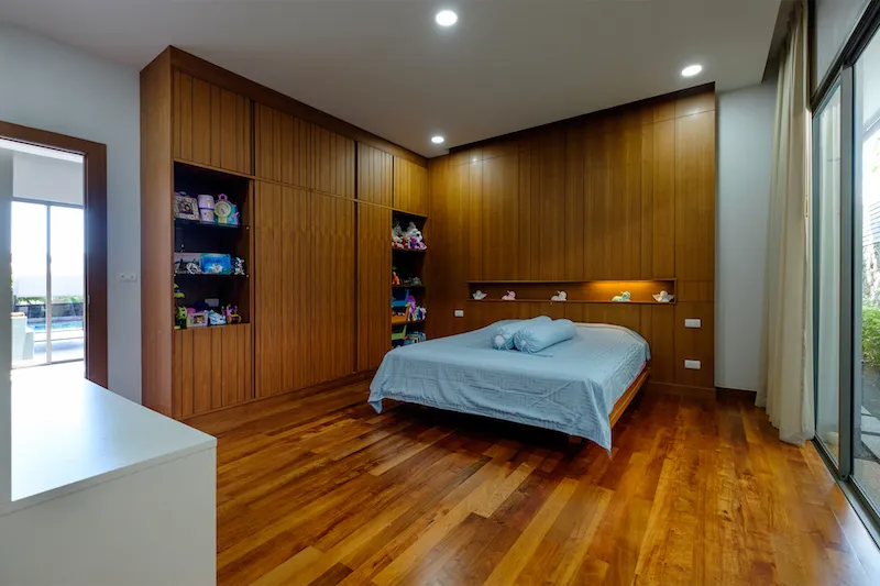 Property image - full photo 40