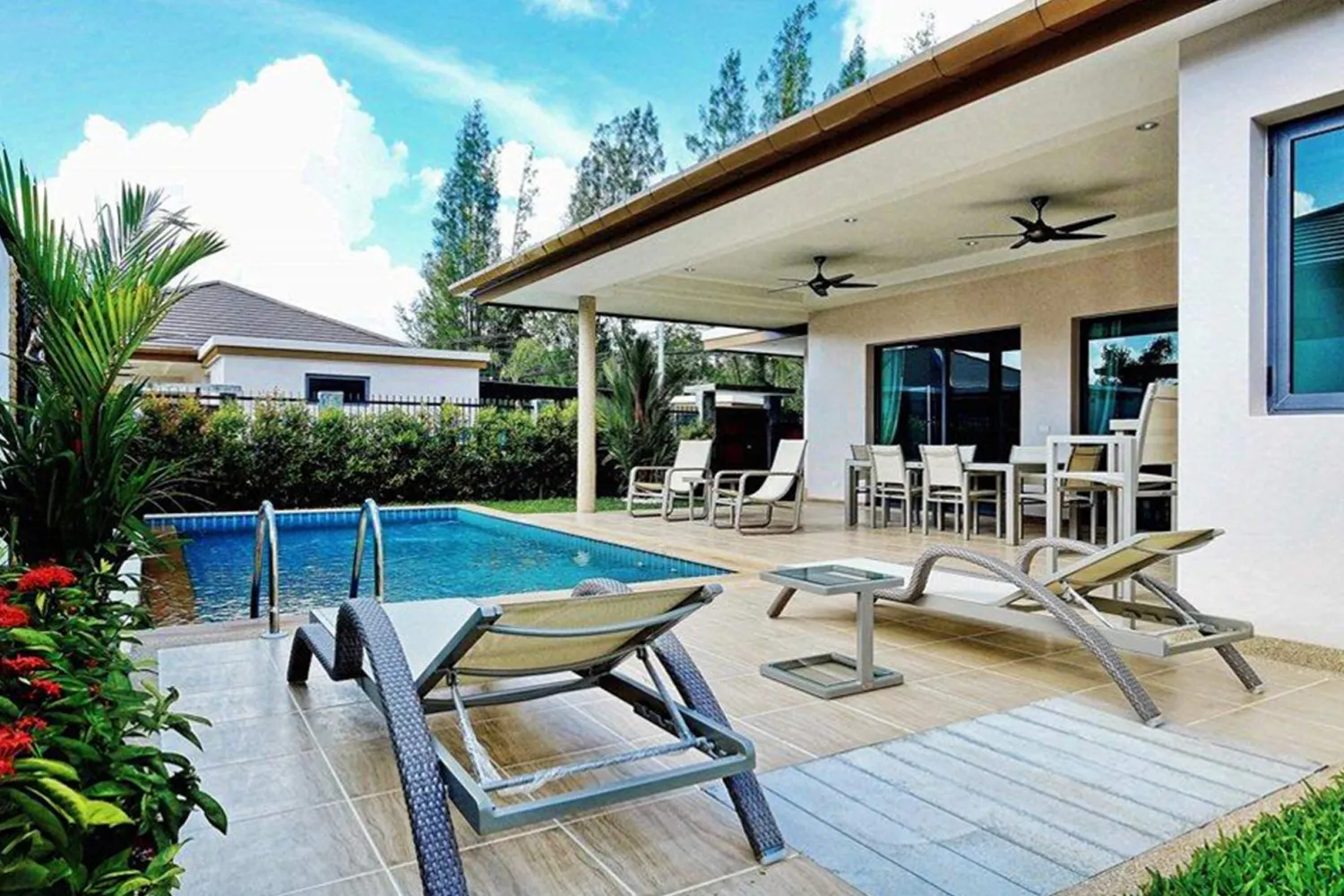 Property image - full photo 1