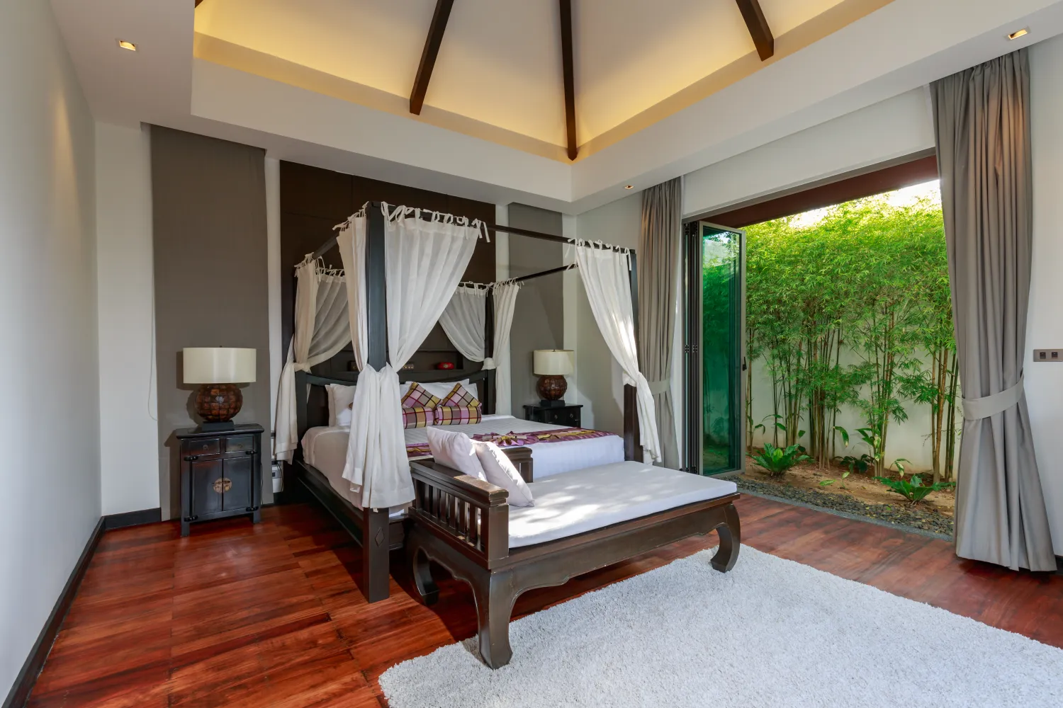 Property image - full photo 57