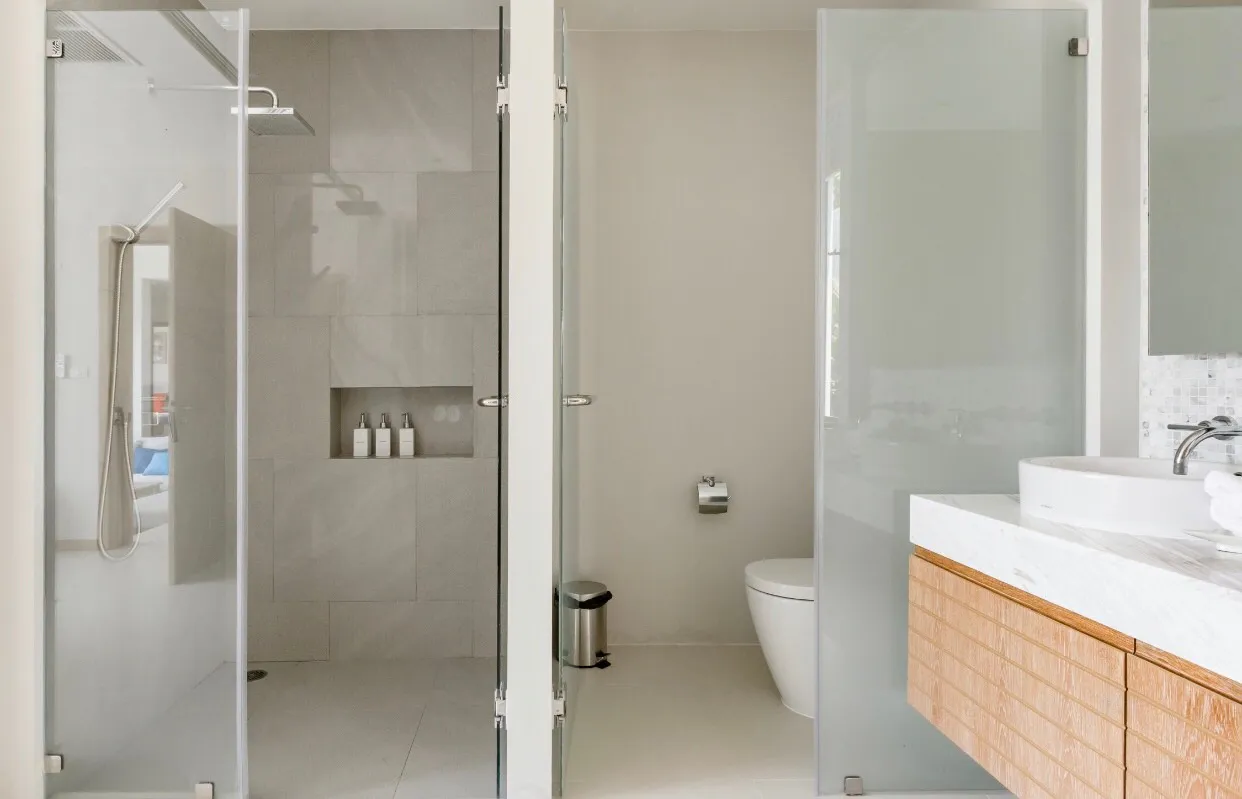 Property image - full photo 9