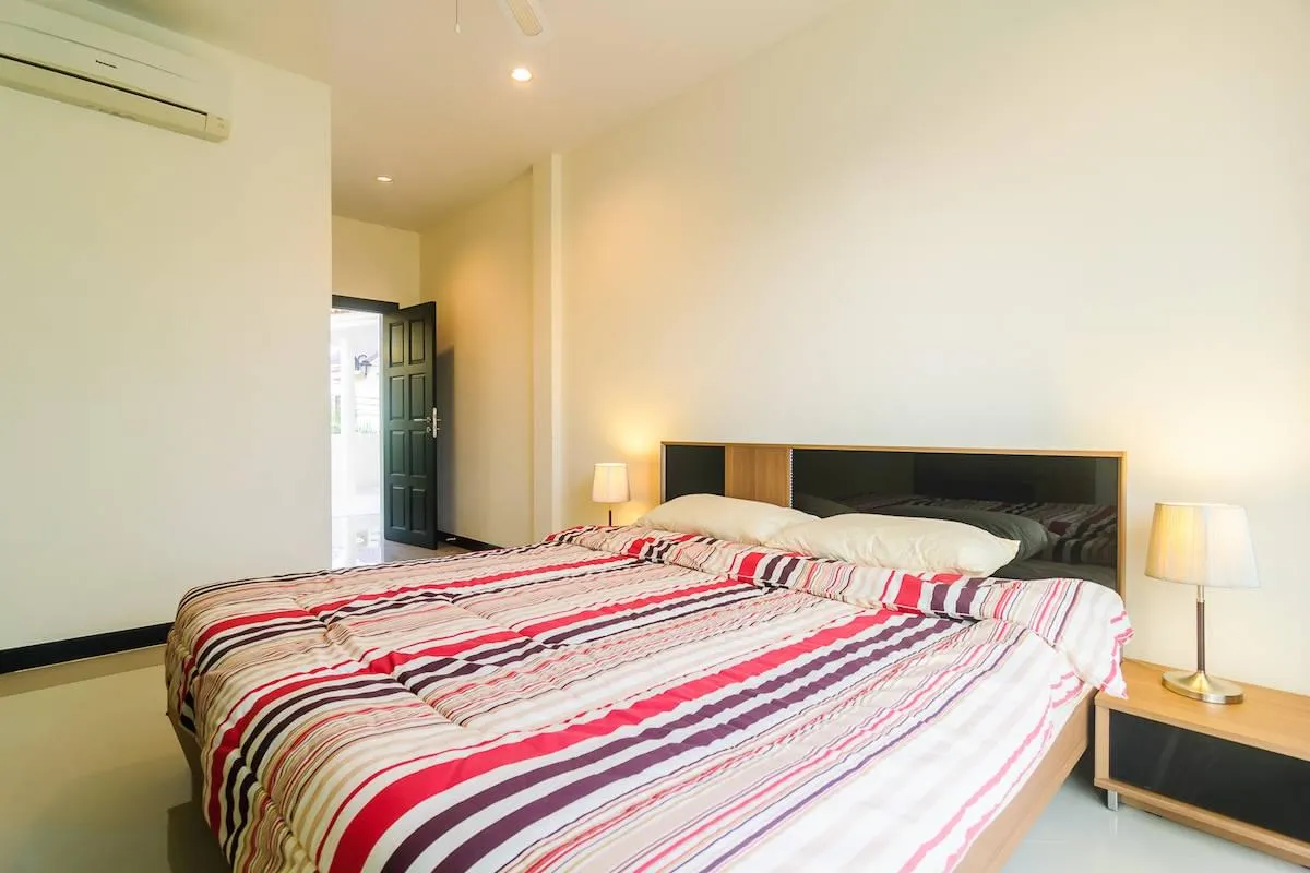 Property image - full photo 42