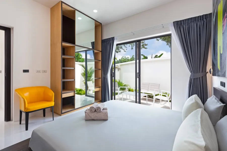 Property image - full photo 22